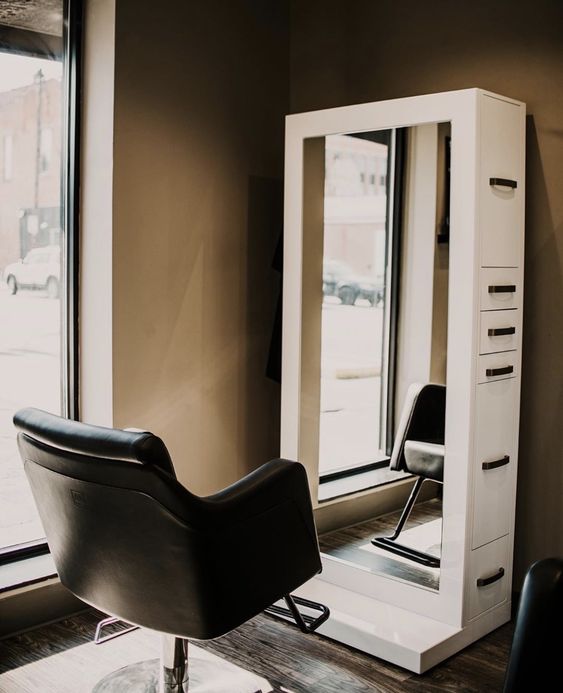 Cermin Tata Rambut dengan Lamp - Makeup Beauty Lounge ulasan dan harga