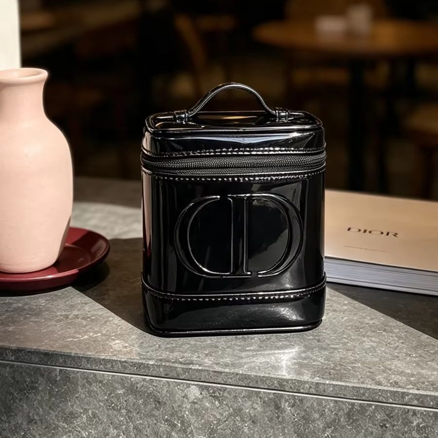 Tas DIORs Hitam Berbahan Jarin - Beauty Preservation Makeup Bag ulasan dan harga